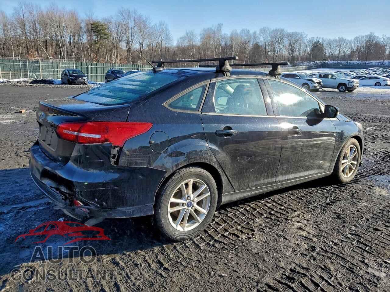 FORD FOCUS 2016 - 1FADP3F22GL308681