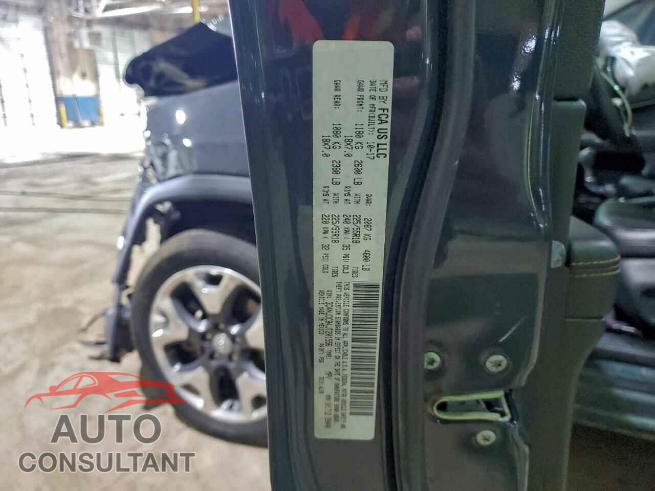 JEEP COMPASS 2018 - 3C4NJDCB4JT201556