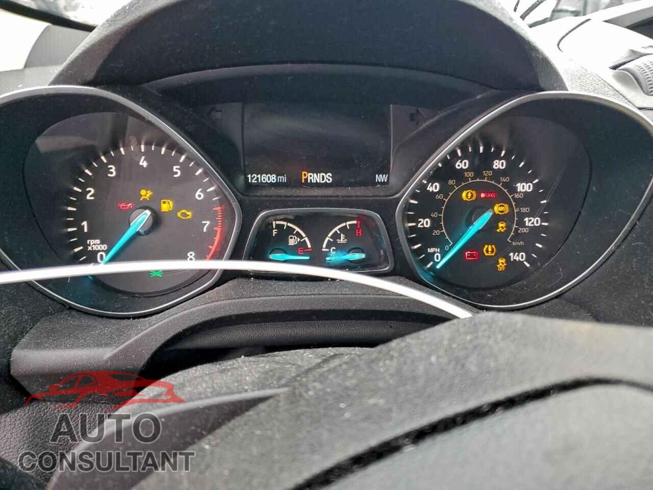 FORD ESCAPE 2018 - 1FMCU0F70JUD52510