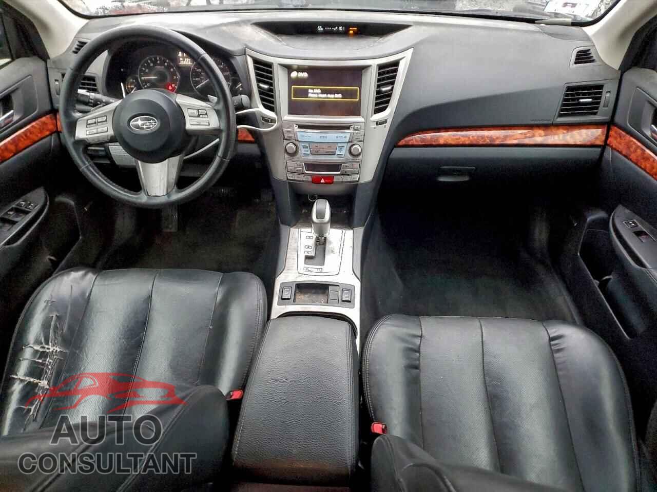 SUBARU OUTBACK 2011 - 4S4BRBLC4B3352012