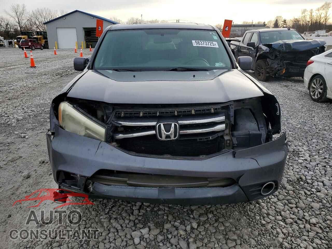 HONDA PILOT 2015 - 5FNYF3H35FB004850