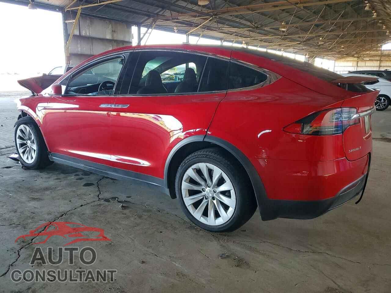TESLA MODEL X 2016 - 5YJXCBE21GF005585