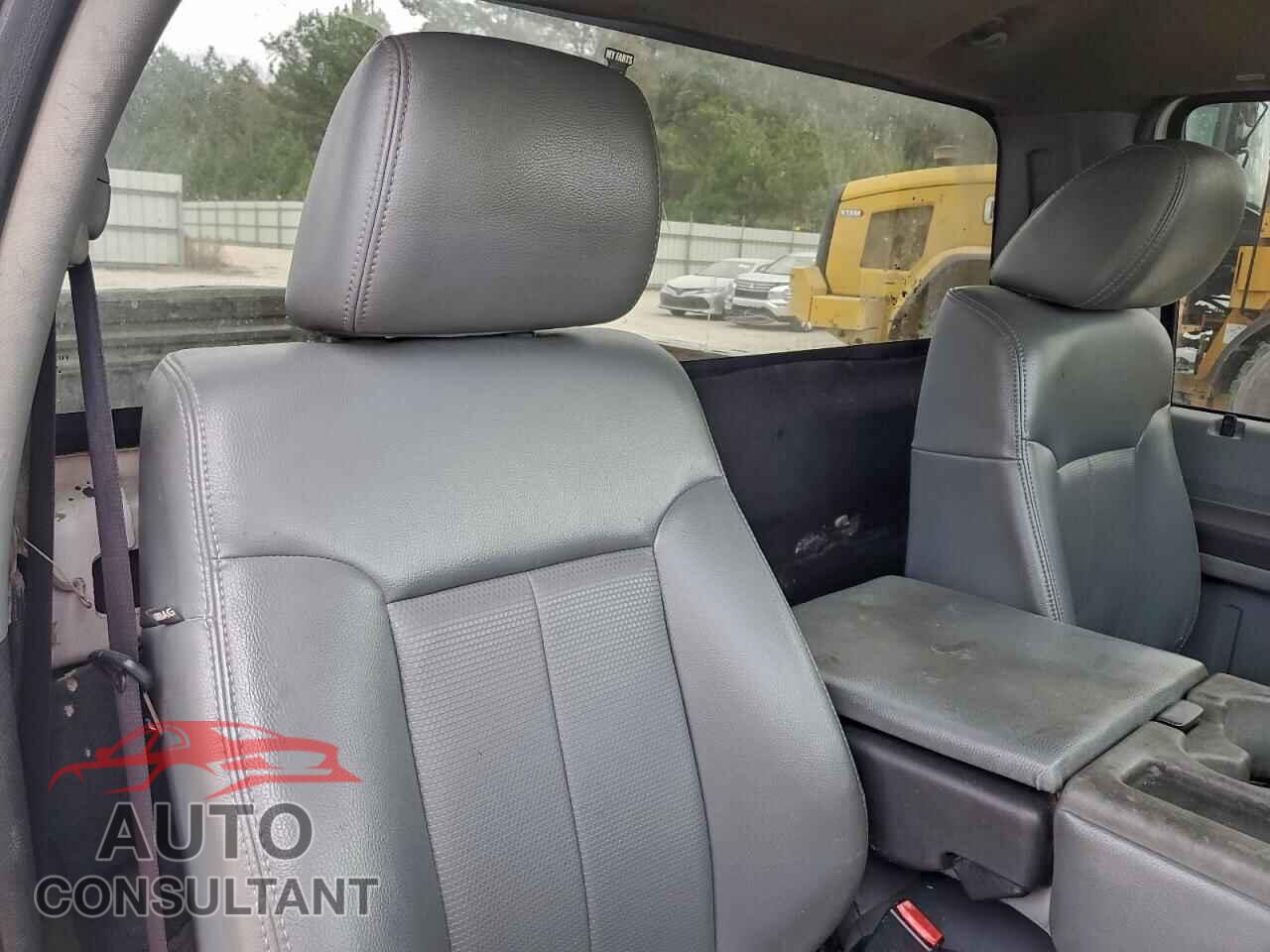 FORD F350 2011 - 1FTBF3A69BEB43787