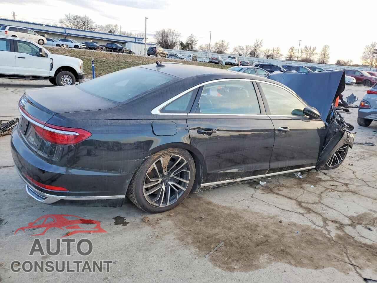 AUDI A8 2019 - WAU8DAF83KN014231