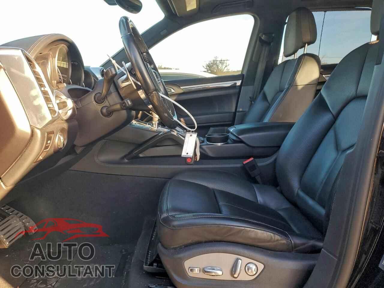 PORSCHE CAYENNE 2016 - WP1AC2A2XGLA85220