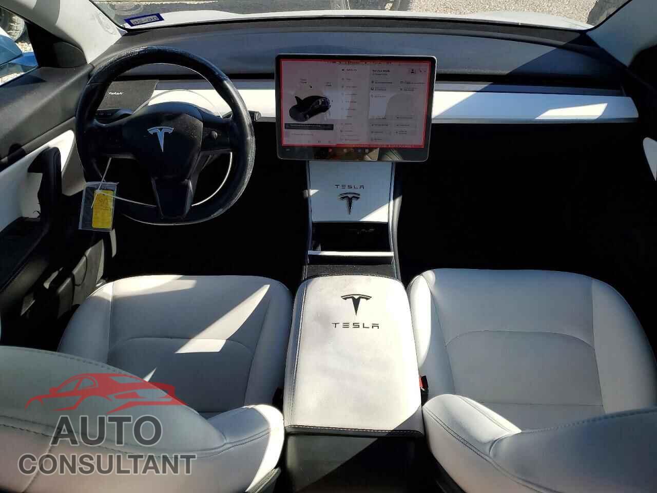 TESLA MODEL 3 2018 - 5YJ3E1EB2JF135644