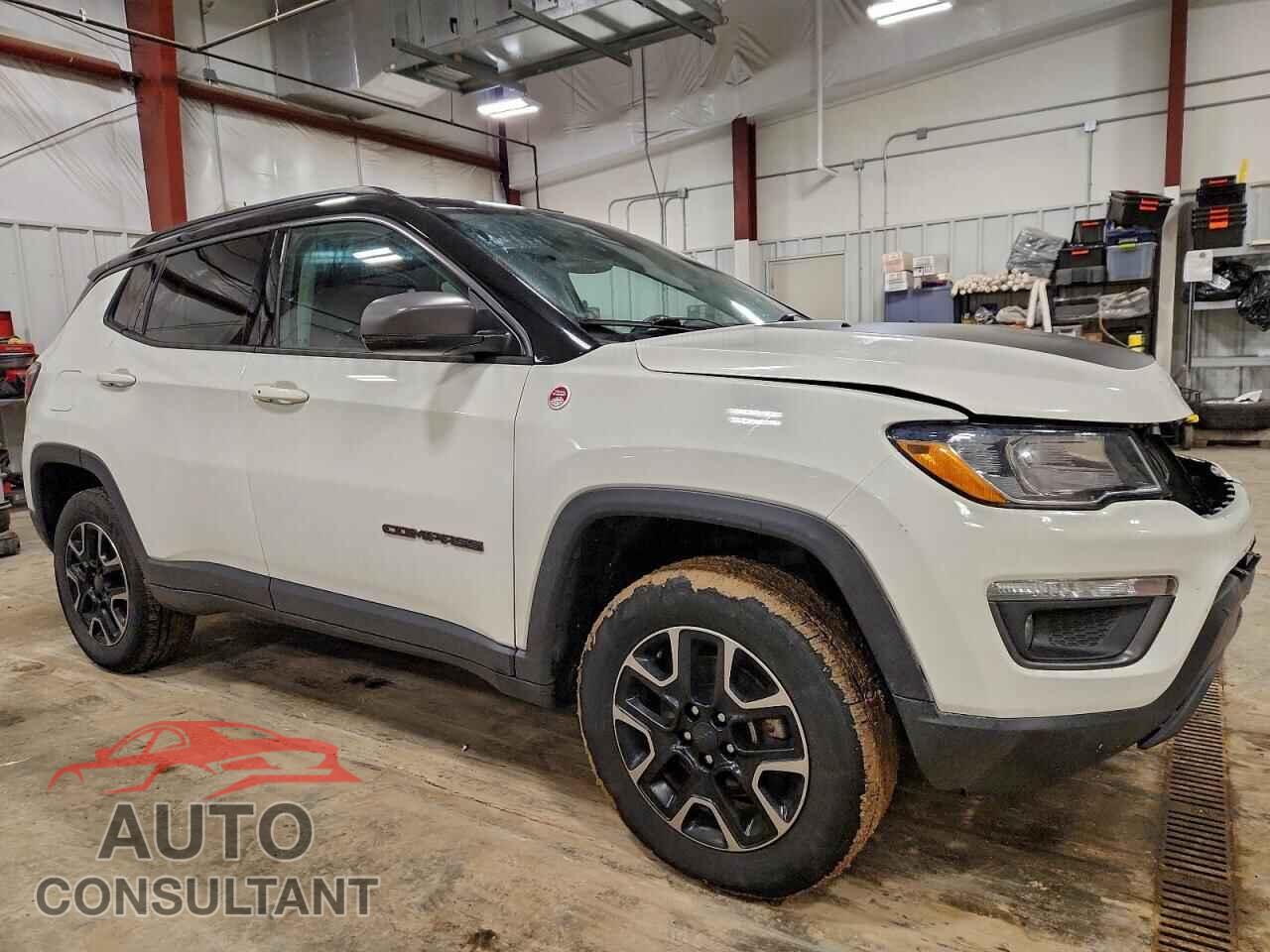 JEEP COMPASS 2019 - 3C4NJDDB1KT748185
