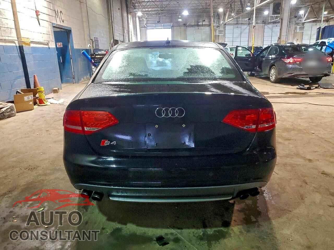 AUDI S4/RS4 2012 - WAUKGAFL8CA110298
