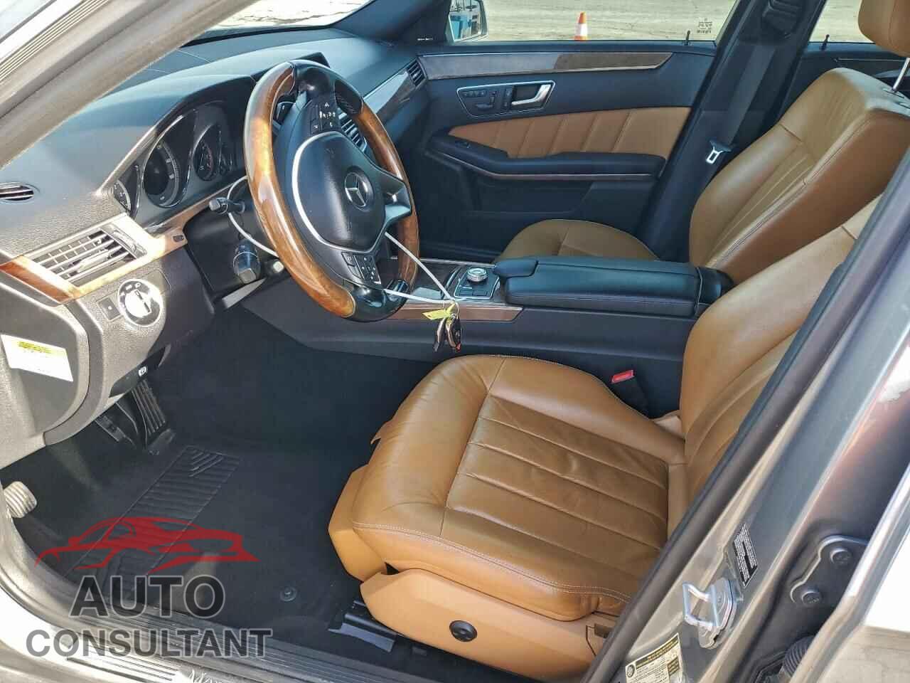 MERCEDES-BENZ E-CLASS 2012 - WDDHF8JB1CA618030