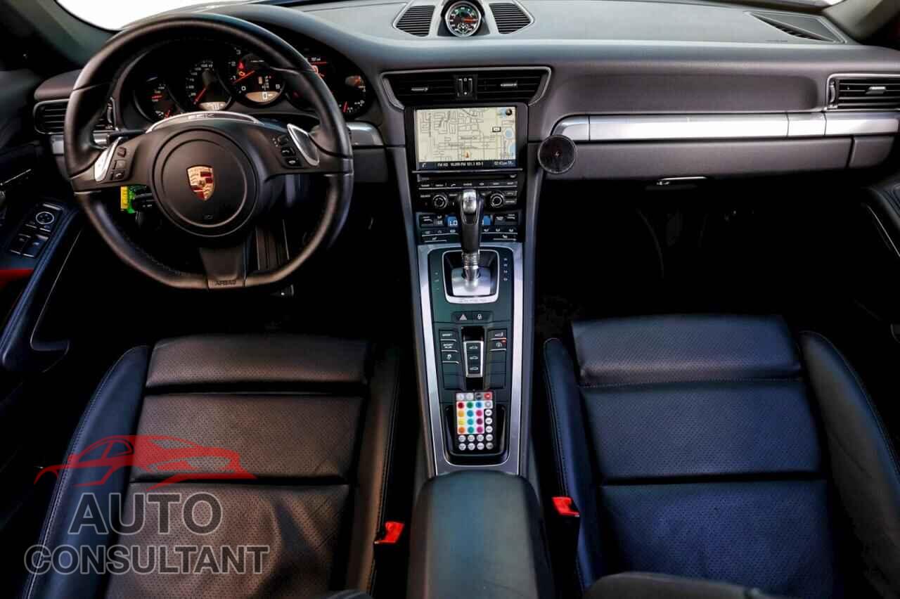 PORSCHE 911 2013 - WP0AA2A99DS108086