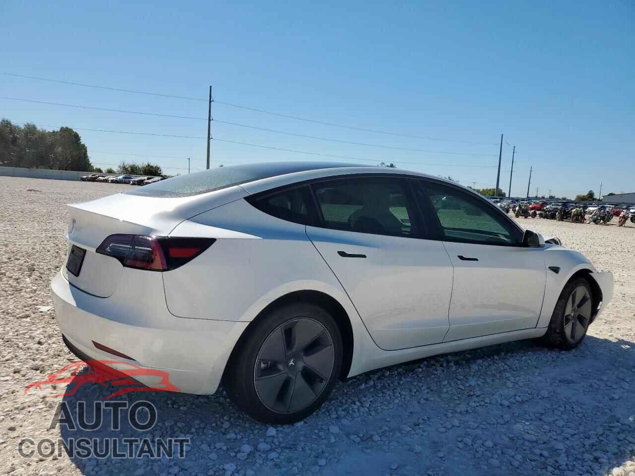 TESLA MODEL 3 2023 - 5YJ3E1EA5PF495636