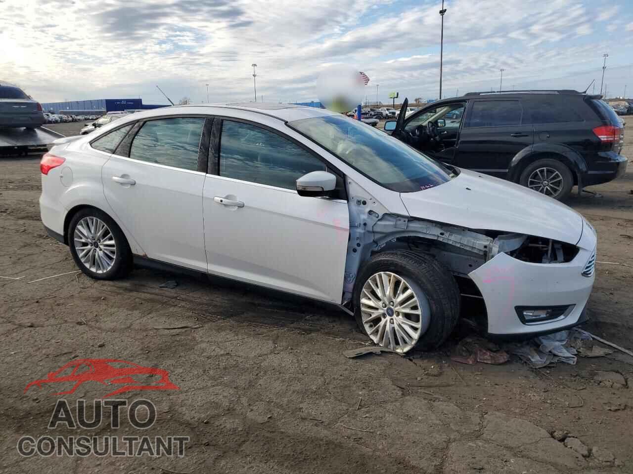 FORD FOCUS 2017 - 1FADP3J20HL313421