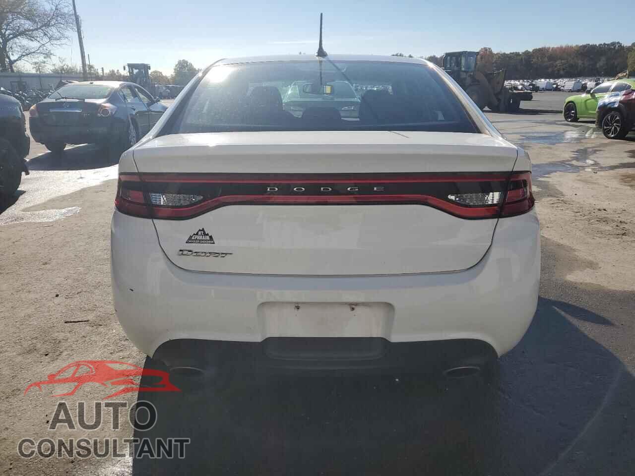 DODGE DART 2015 - 1C3CDFBB7FD421271