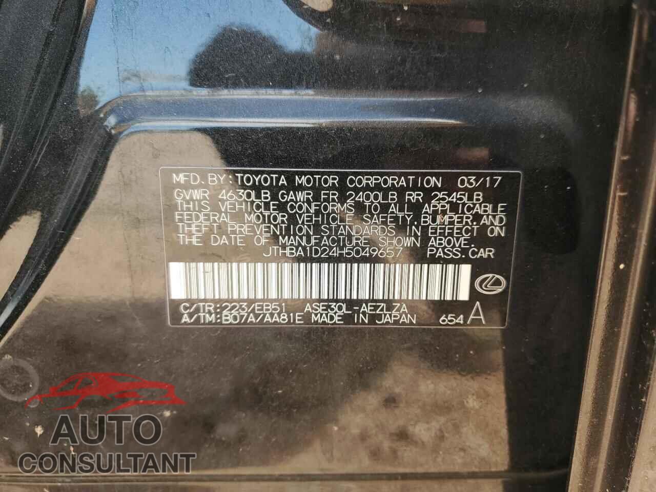 LEXUS IS 2017 - JTHBA1D24H5049657