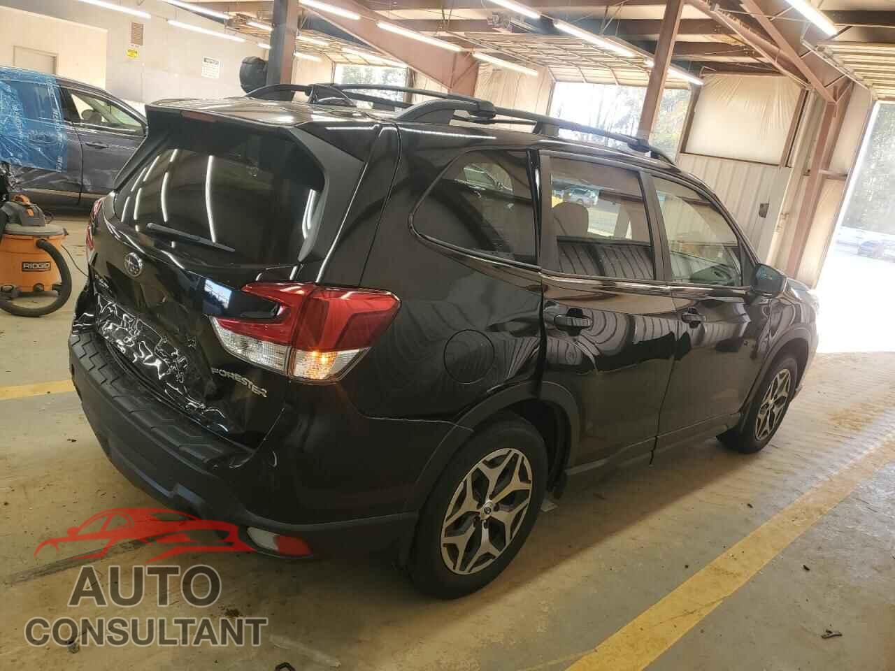 SUBARU FORESTER 2019 - JF2SKAGC5KH523464