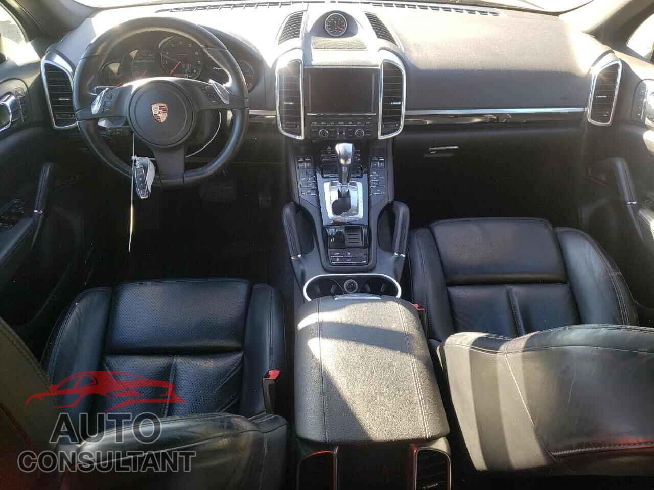 PORSCHE CAYENNE 2012 - WP1AA2A22CLA05540