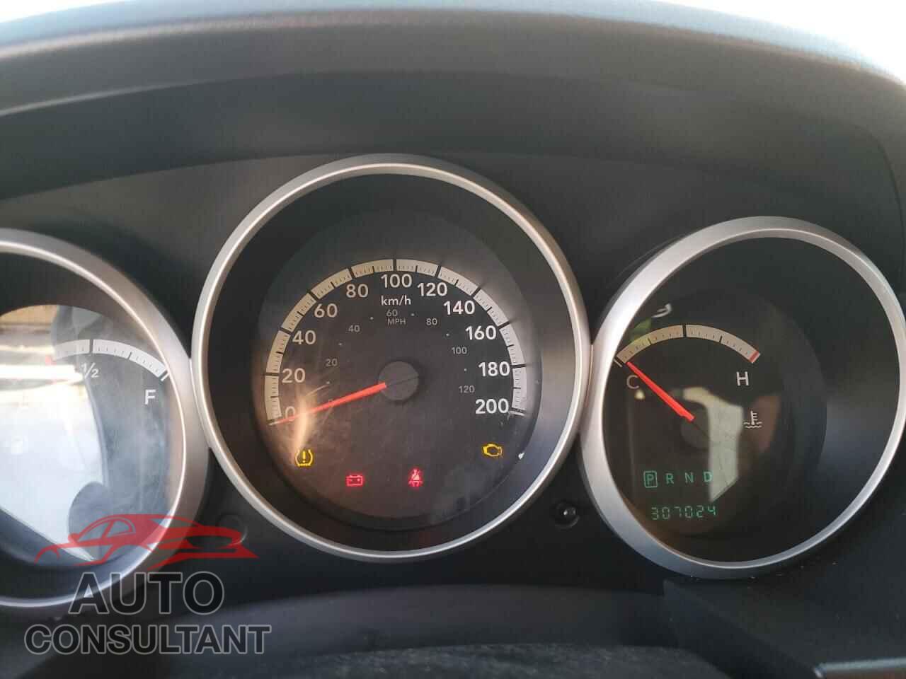 DODGE CARAVAN 2010 - 2D4RN4DE4AR327615
