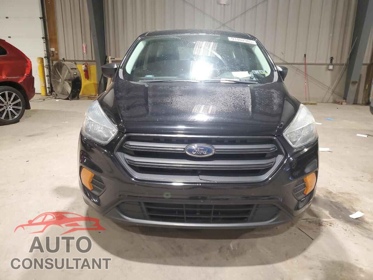 FORD ESCAPE 2017 - 1FMCU0F78HUD36632