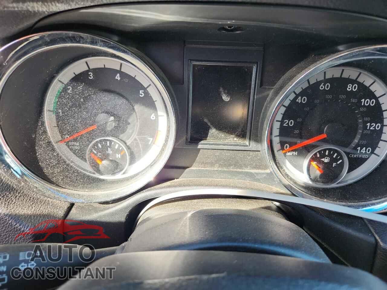 DODGE DURANGO 2013 - 1C4RDJFG2DC683104