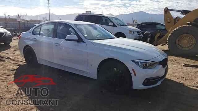 BMW 3 SERIES 2017 - WBA8E1C32HA159220