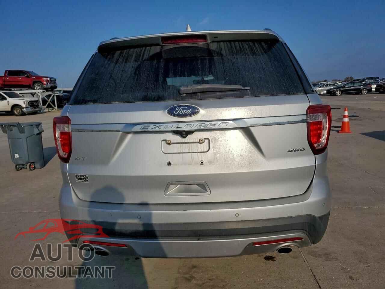 FORD EXPLORER 2017 - 1FM5K8D89HGE13113