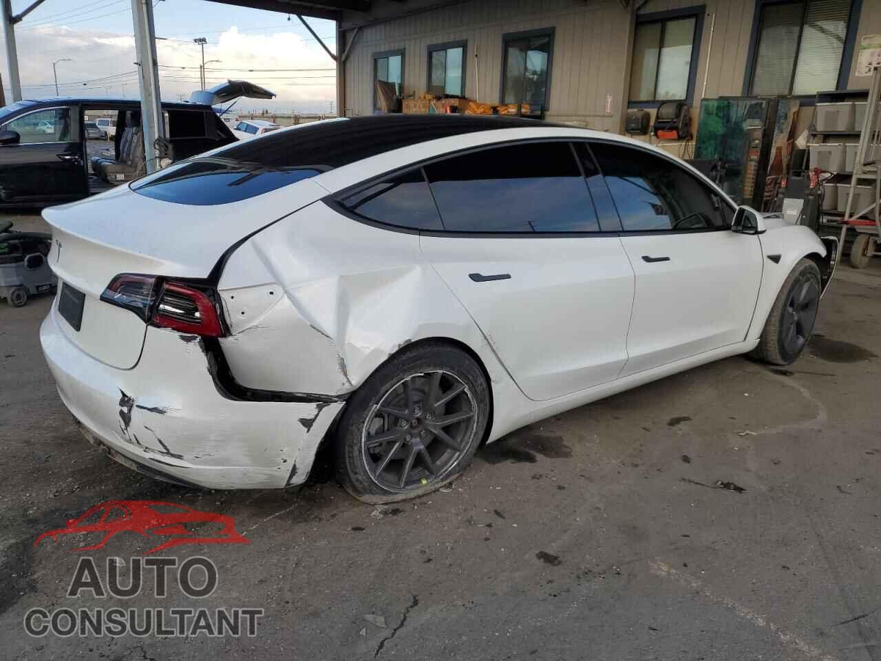 TESLA MODEL 3 2023 - 5YJ3E1EA2PF498123