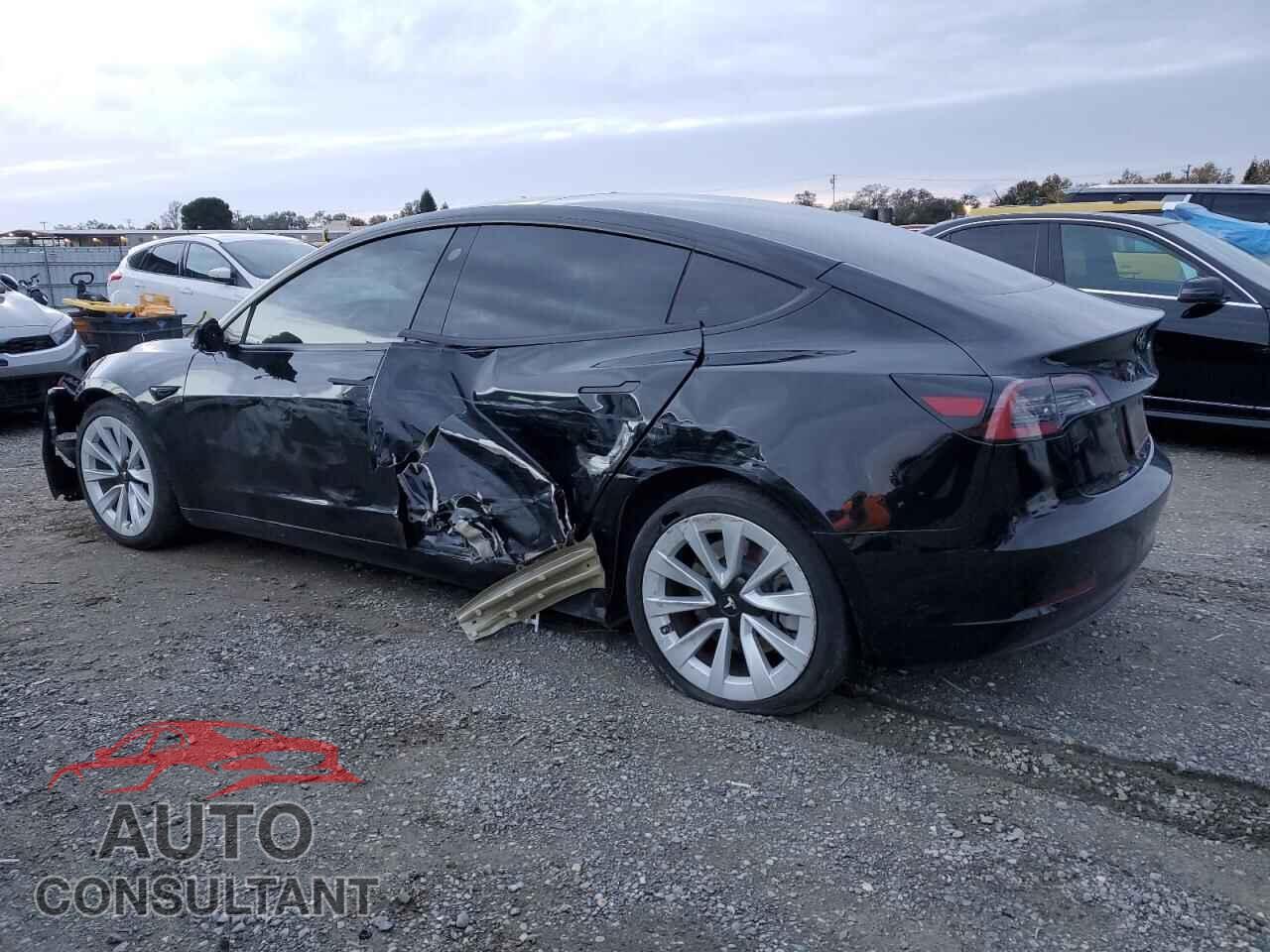 TESLA MODEL 3 2023 - 5YJ3E1EA5PF424386