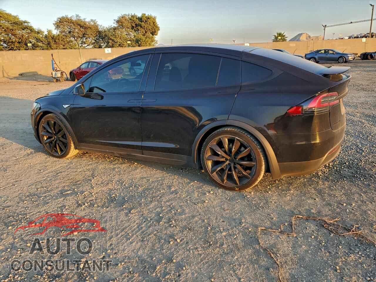 TESLA MODEL X 2016 - 5YJXCBE22GF014151