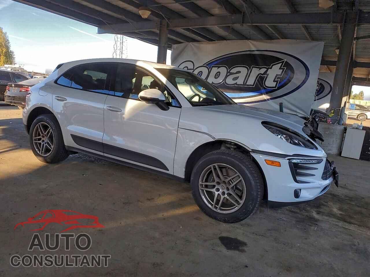 PORSCHE MACAN 2017 - WP1AA2A58HLB07037