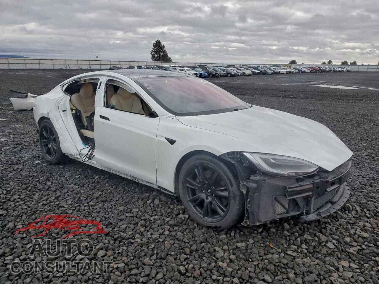 TESLA MODEL S 2020 - 5YJSA1E26LF385222