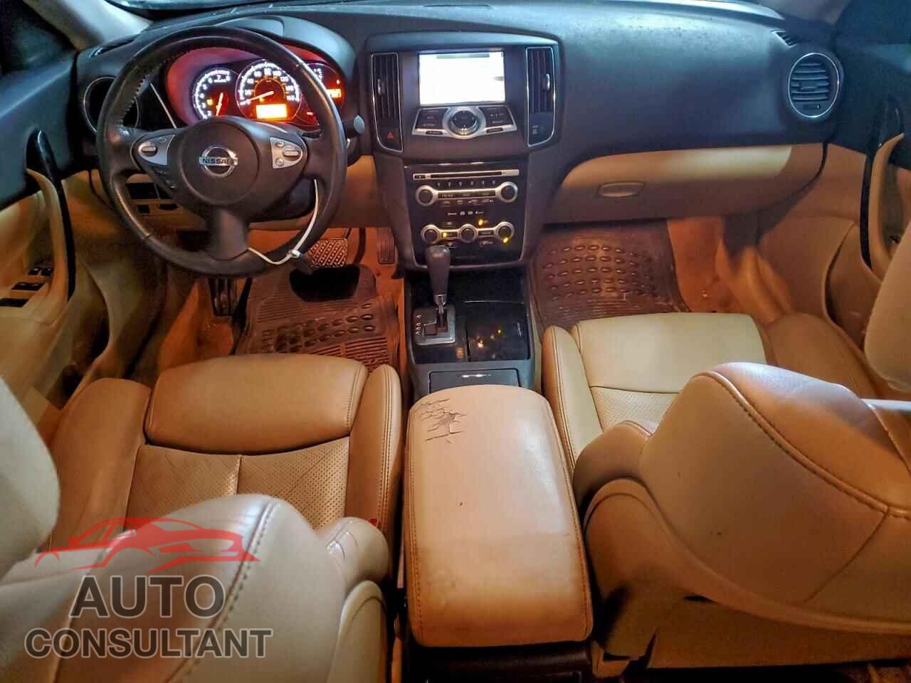 NISSAN MAXIMA 2010 - 1N4AA5AP1AC833547