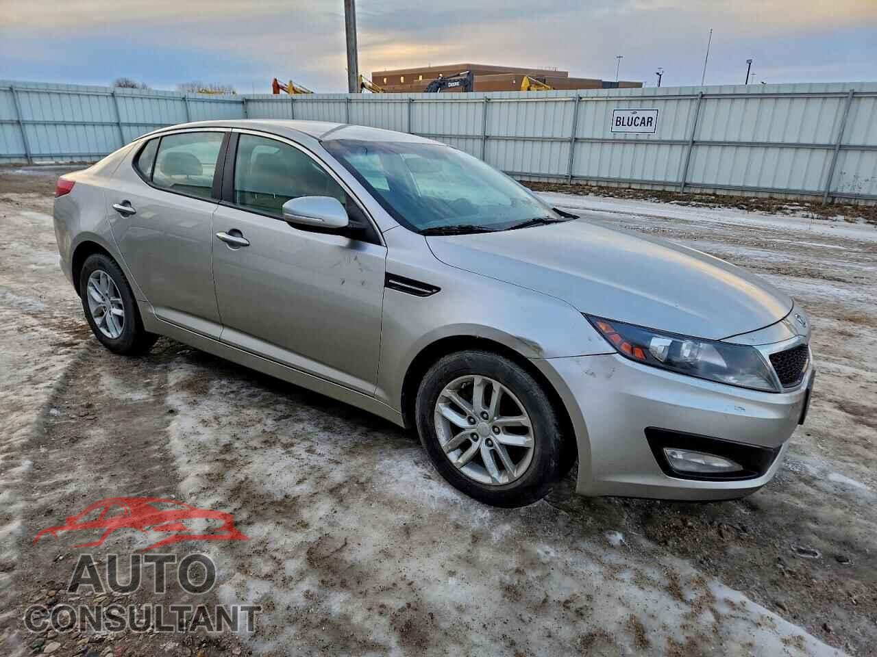 KIA OPTIMA 2013 - KNAGM4A75D5301861