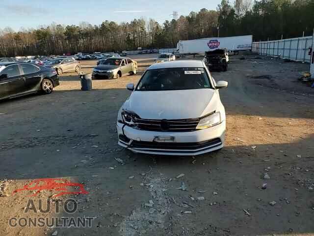 VOLKSWAGEN JETTA 2017 - 3VW2B7AJ1HM341061