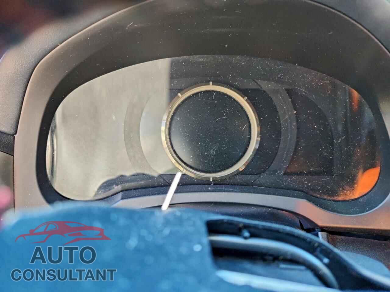 LEXUS IS 2018 - JTHBA1D23J5079593