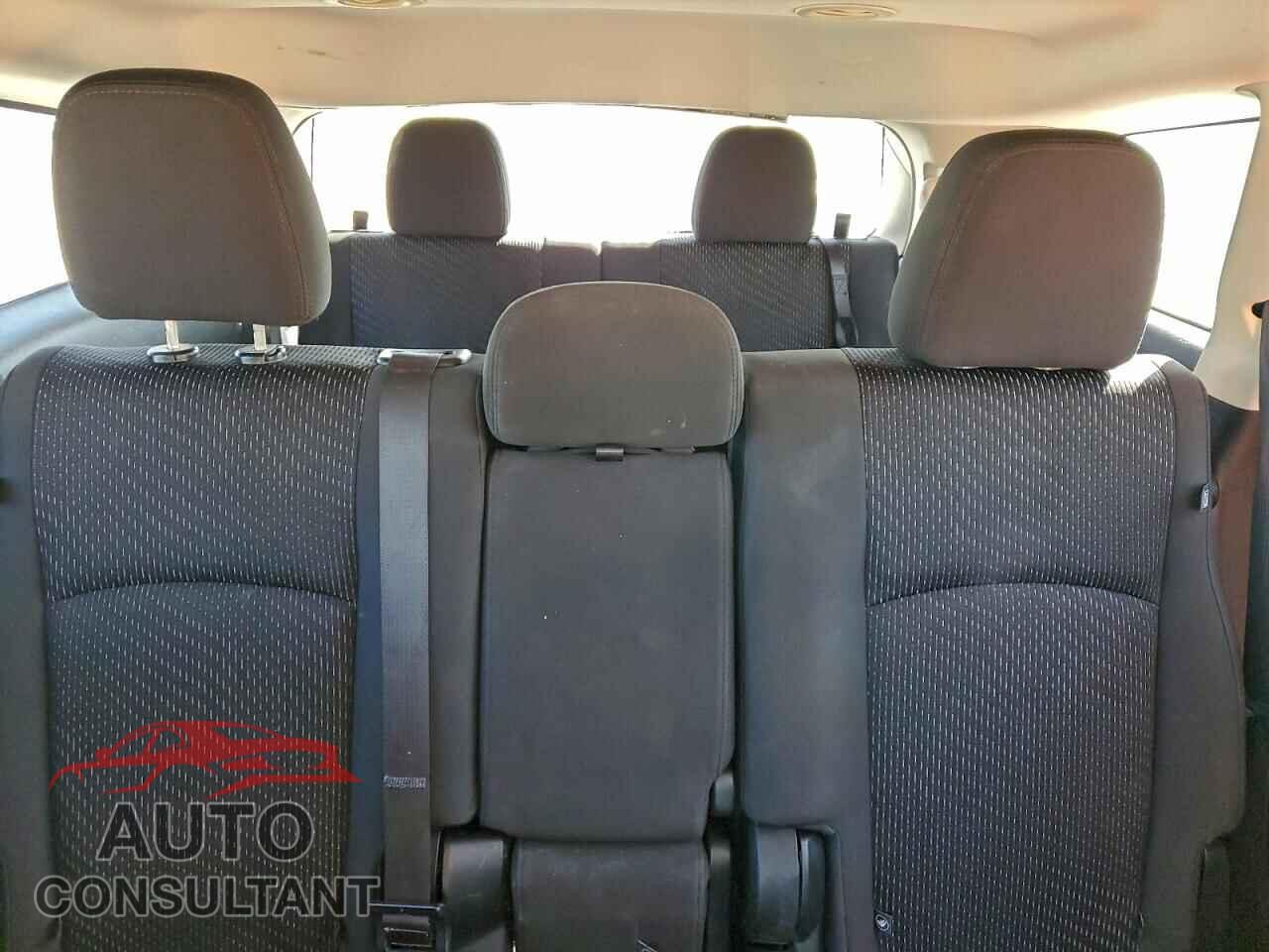 DODGE JOURNEY 2017 - 3C4PDCGG8HT705635