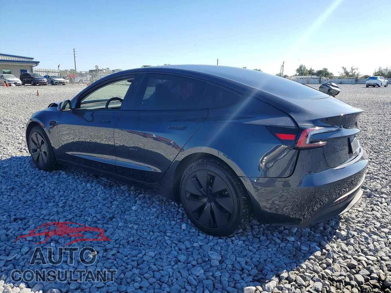 TESLA MODEL 3 2025 - 5YJ3E1EA5SF953720