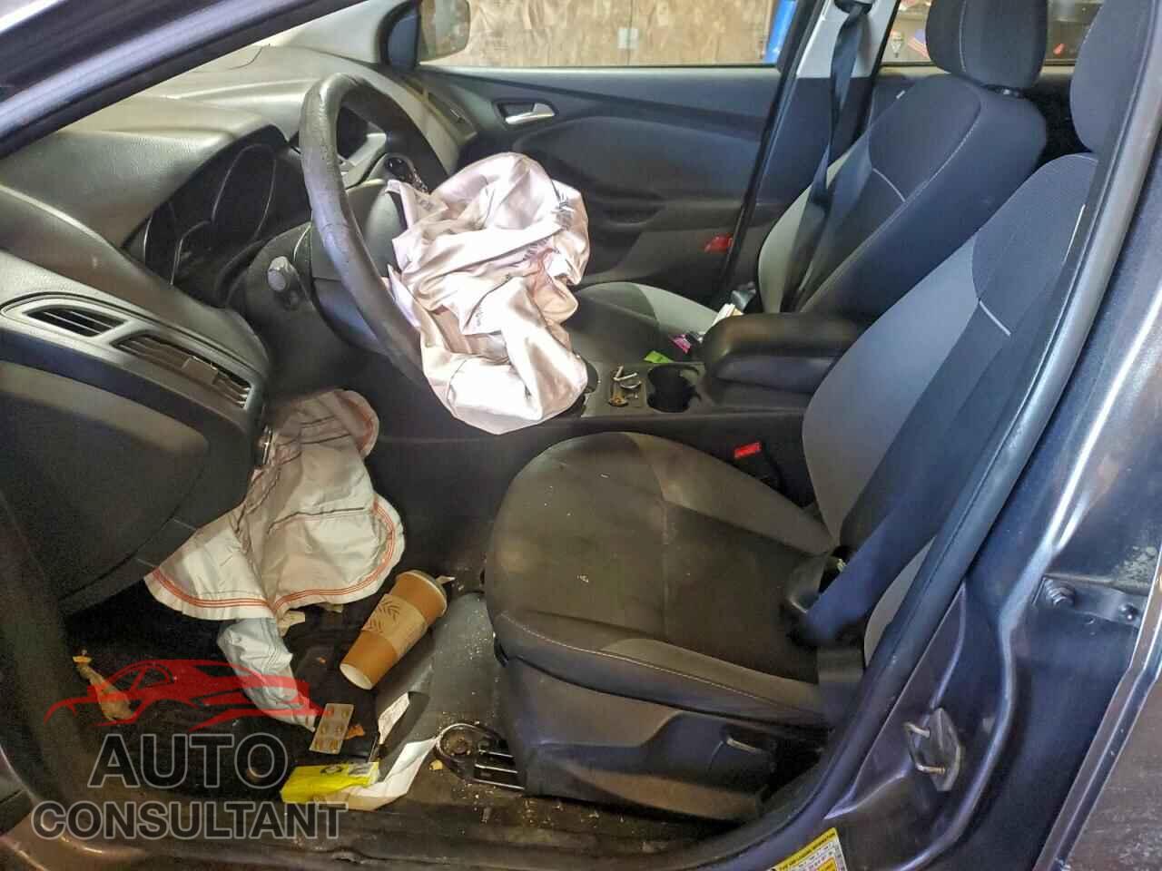 FORD FOCUS 2014 - 1FADP3F24EL136554