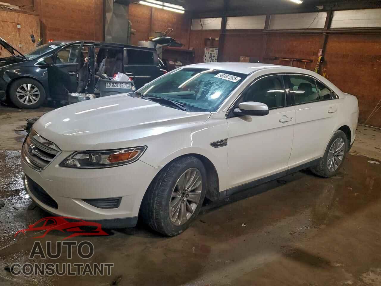 FORD TAURUS 2011 - 1FAHP2EW1BG190799
