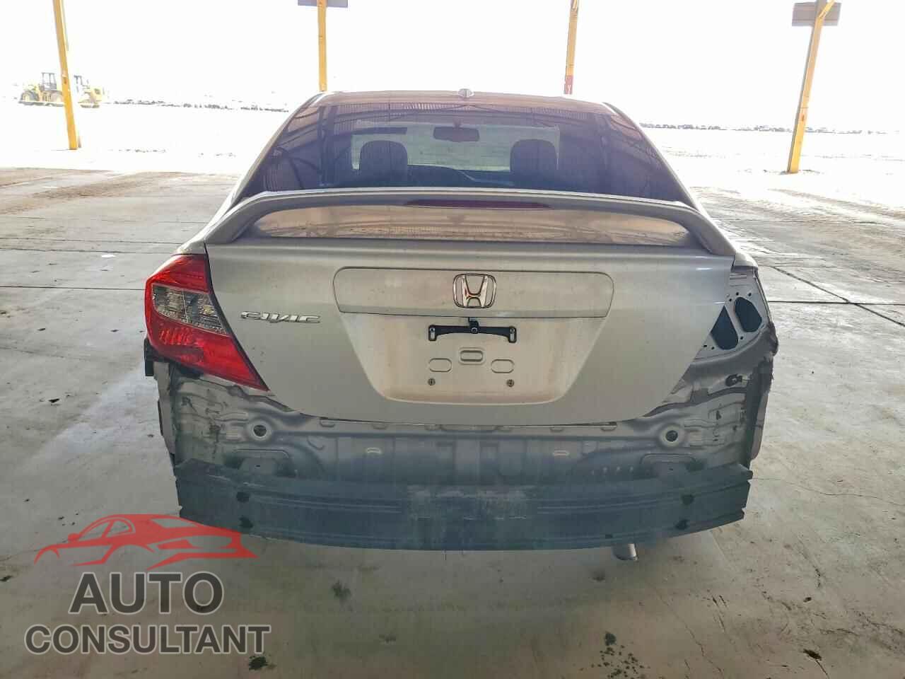 HONDA CIVIC 2012 - 2HGFB2F98CH593498