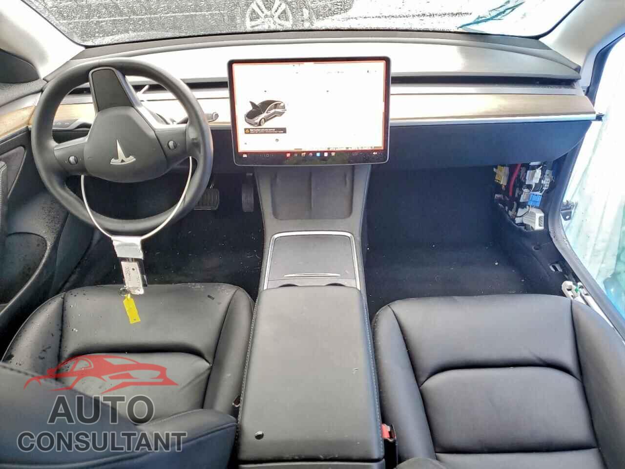 TESLA MODEL 3 2021 - 5YJ3E1EA8MF996323