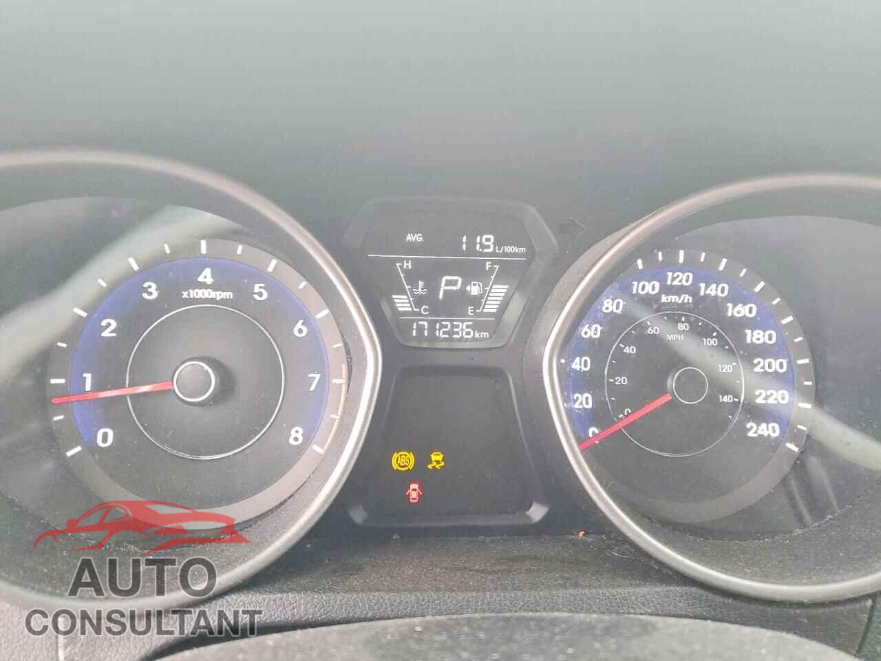 HYUNDAI ELANTRA 2016 - 5NPDH4AE3GH657402