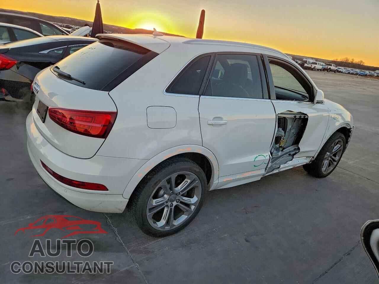 AUDI Q3 2016 - WA1BFCFS3GR011995