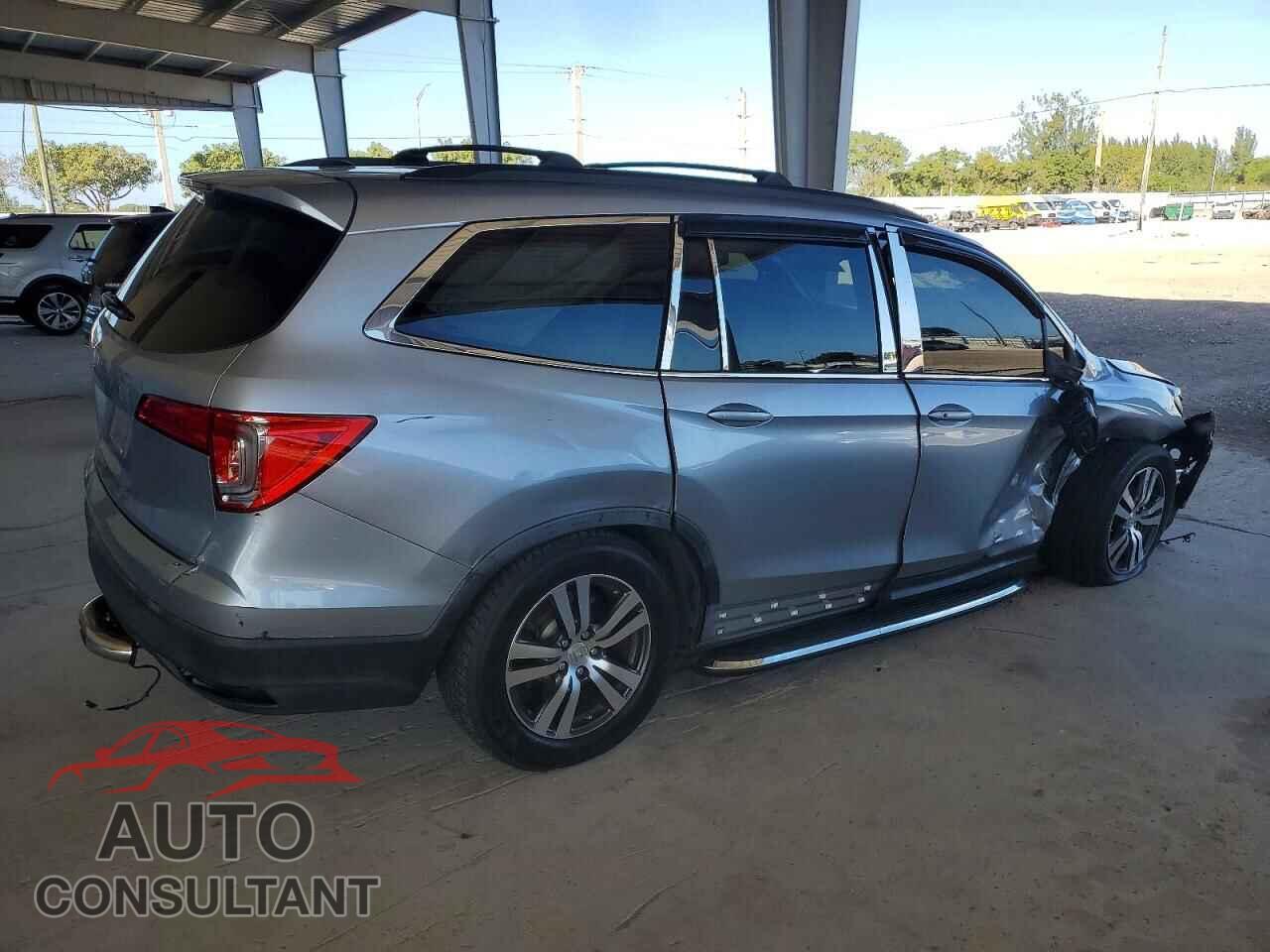 HONDA PILOT 2017 - 5FNYF5H57HB006034