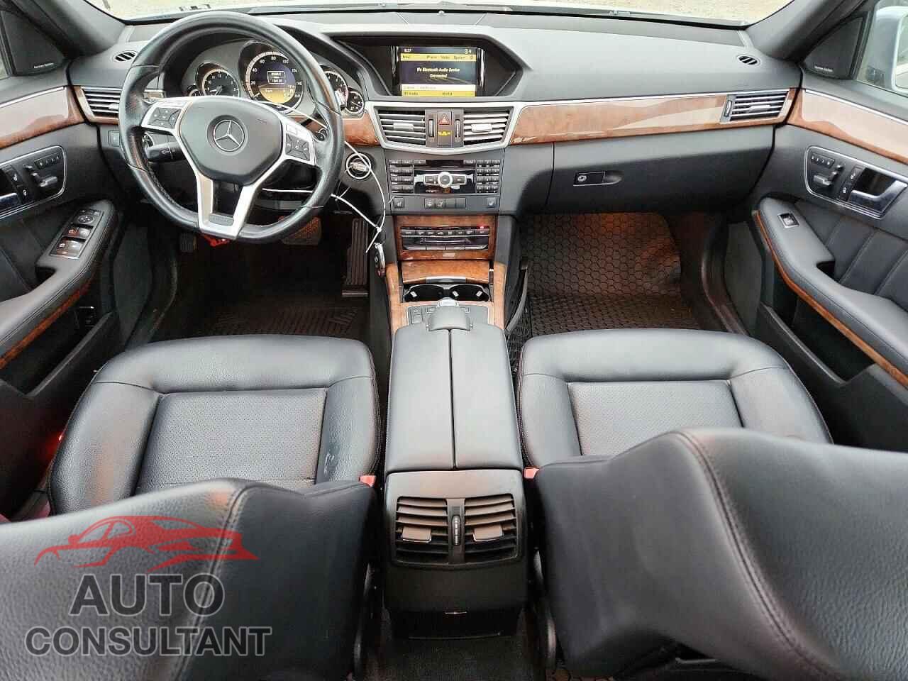 MERCEDES-BENZ E-CLASS 2012 - WDDHF5KB3CA588915