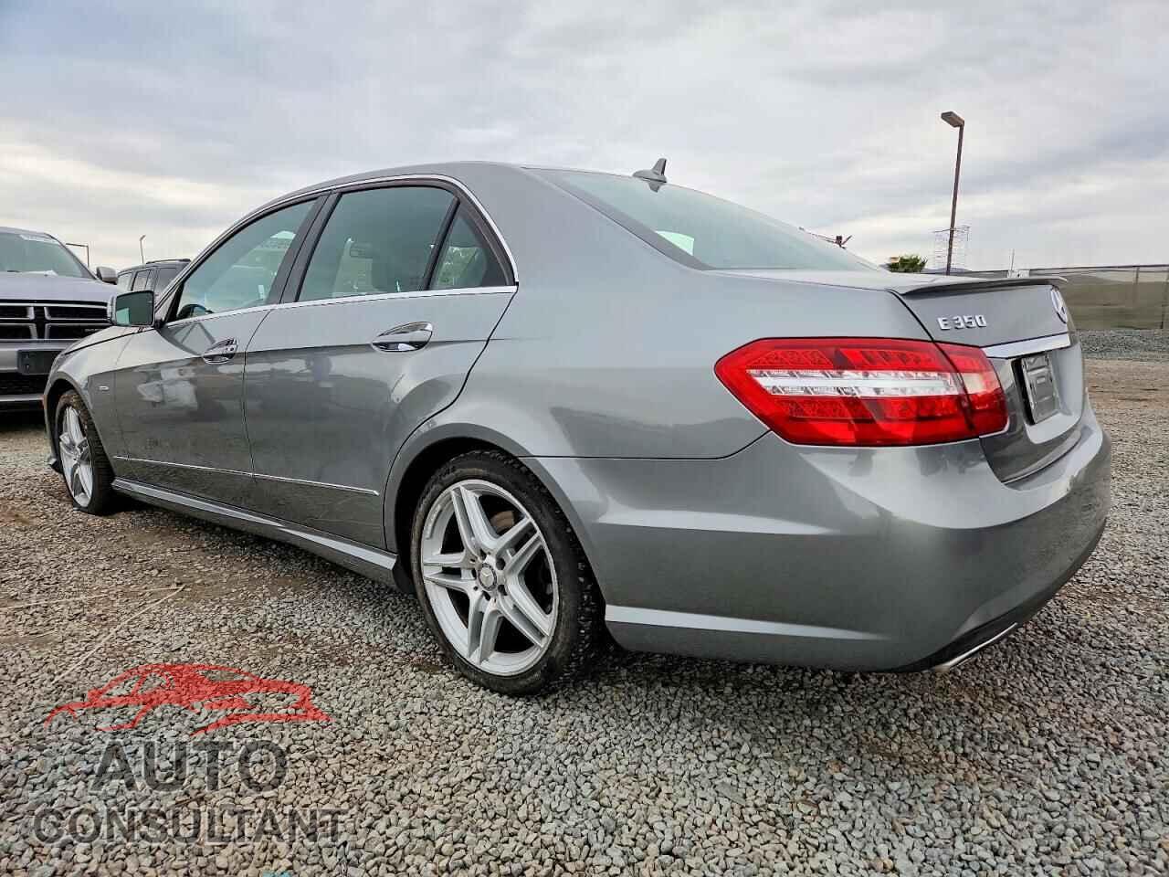 MERCEDES-BENZ E-CLASS 2012 - WDDHF5KB3CA588915