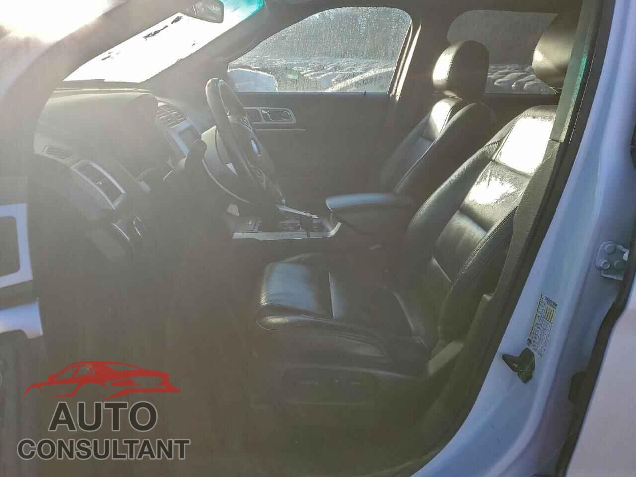 FORD EXPLORER 2013 - 1FM5K8D88DGC59228