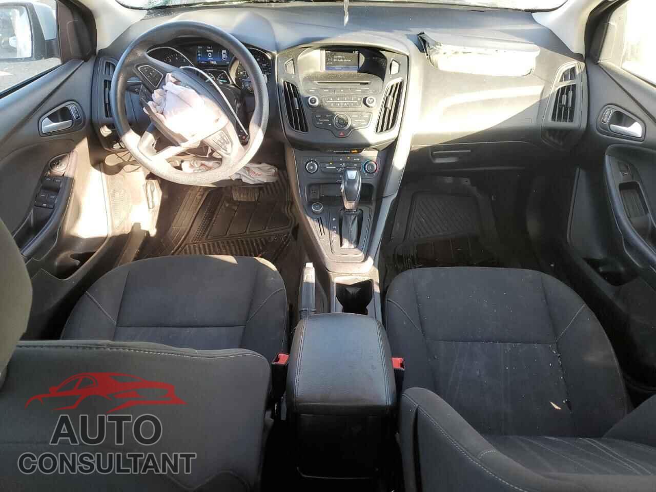 FORD FOCUS 2016 - 1FADP3F2XGL365873