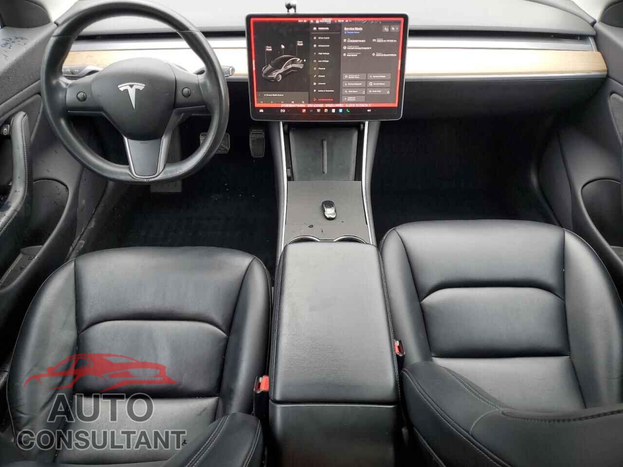 TESLA MODEL 3 2019 - 5YJ3E1EB8KF194652