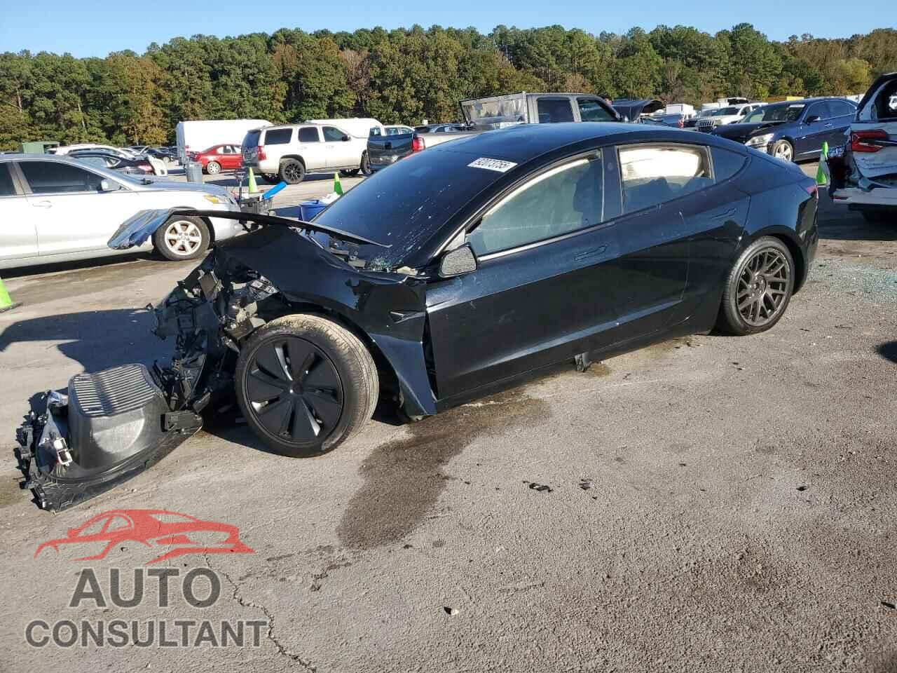 TESLA MODEL 3 2024 - 5YJ3E1EA4RF855577