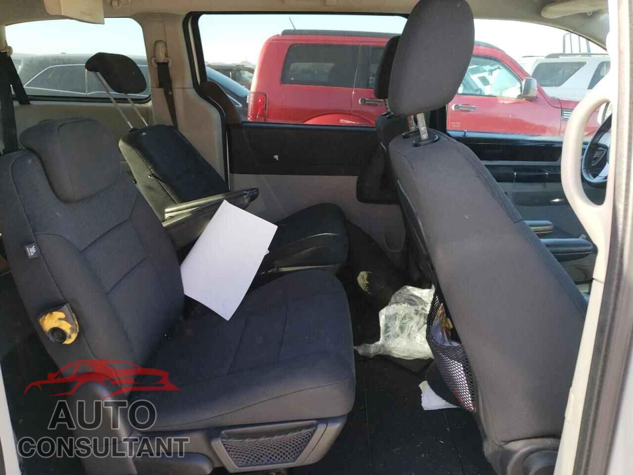 DODGE CARAVAN 2010 - 2D4RN5D18AR100317